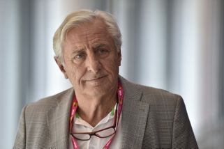 Ve věku 76 let zemřel divadelní a filmový herec Karel Heřmánek